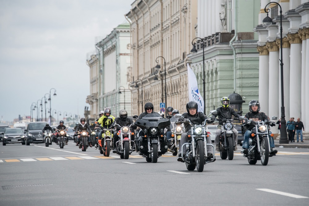 Мотоциклетный спорт россии. Федерация мотоциклетного спорта России. Мотоциклетная Федерация города Красноярска. Мотоцыклетныйспортгородсанктпитербург.